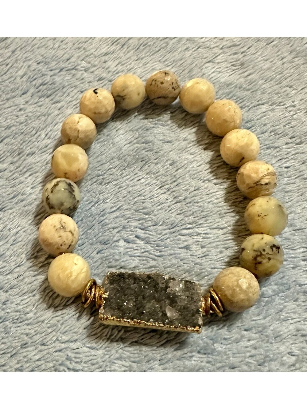 Druzy Crystal Bracelet Faceted Natural Stone Beads Gold Tone Boho Stretch